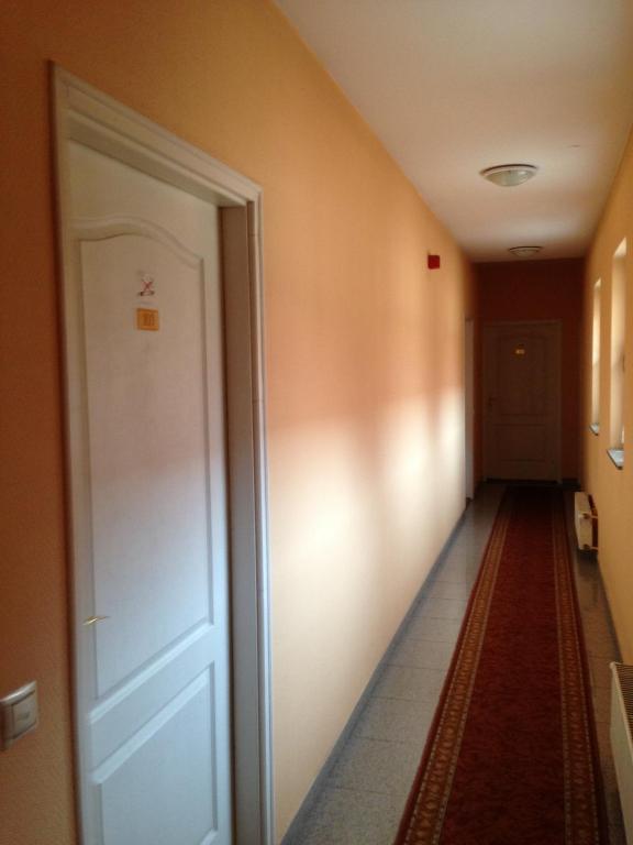 Hotel Arany Trofea Eger Esterno foto