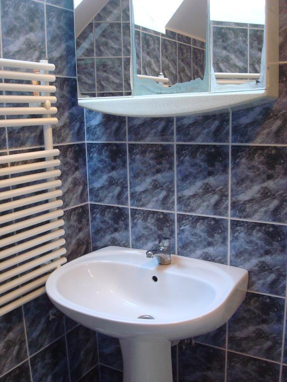 Hotel Arany Trofea Eger Esterno foto