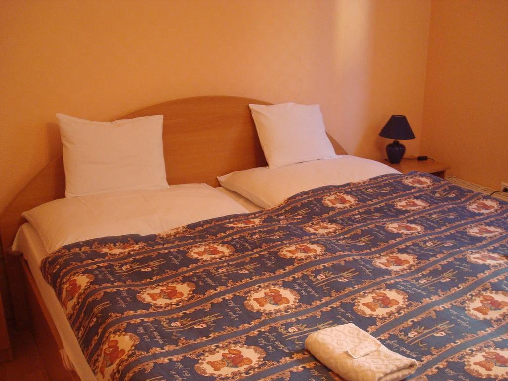 Hotel Arany Trofea Eger Camera foto