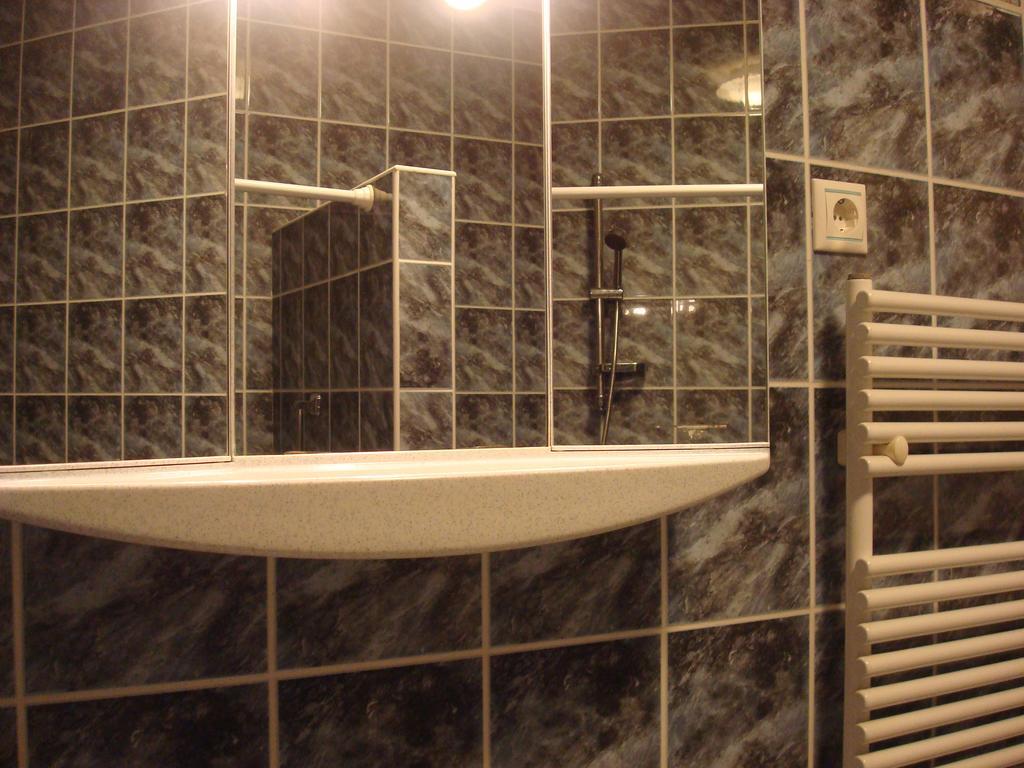 Hotel Arany Trofea Eger Esterno foto